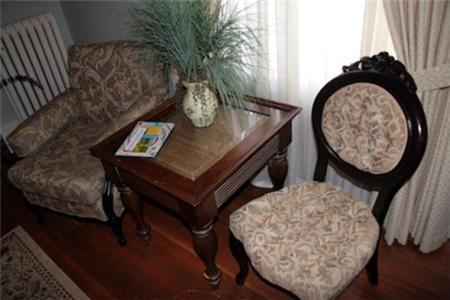 La Boheme Restaurant & B&B Эдмонтон Номер фото